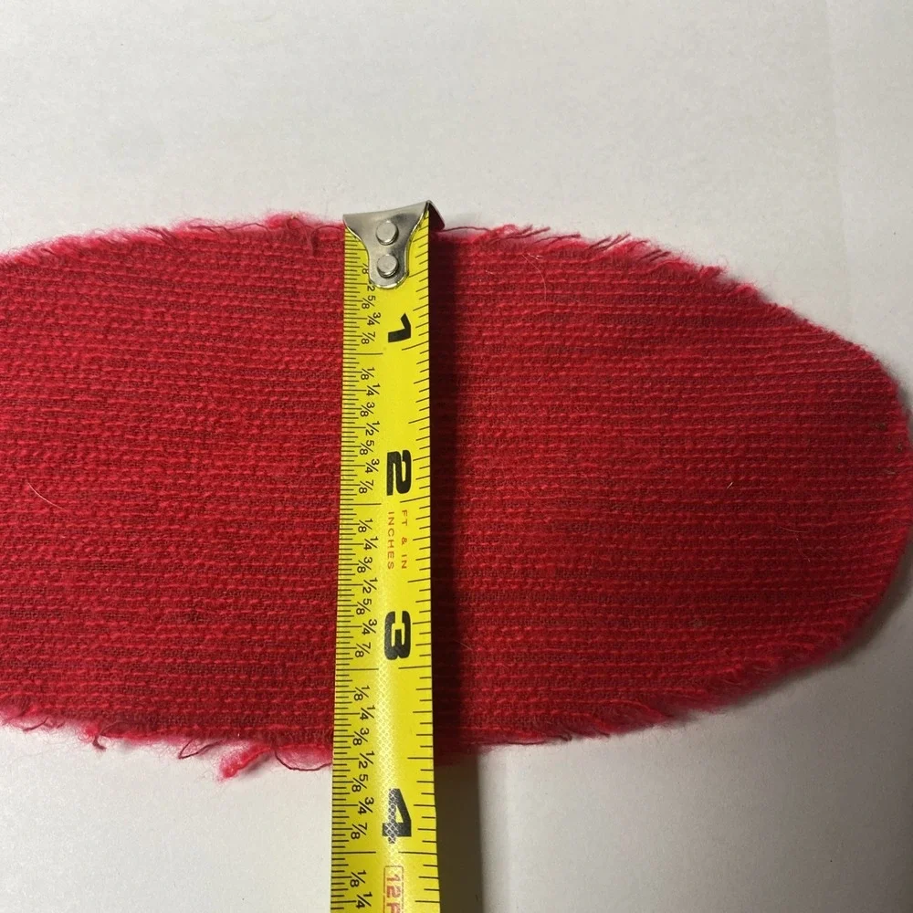 VINTAGE 1960'S BARBIE SUZY GOOSE RED FUR OVAL‎ RUG FOR BARBIE DOLL